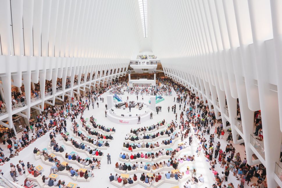 wtc-oculus-apple-opening